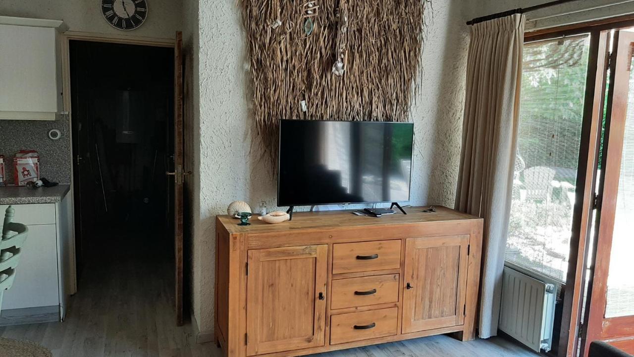 Bungalow De Pluumpot Scherpenisse Luaran gambar