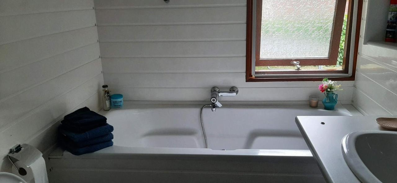 Bungalow De Pluumpot Scherpenisse Luaran gambar